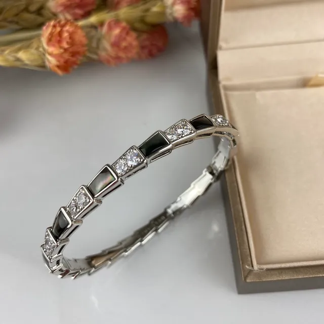 Bvlgari Argent Noir Géométrique Liens Segmentés Alternants Et Incrustations Iridescentes Bracelet 2