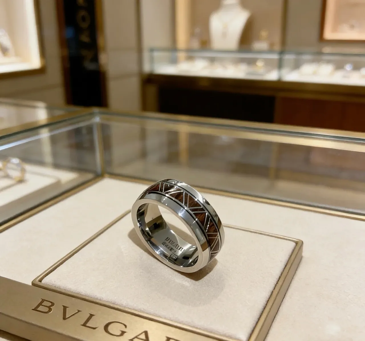 Bvlgari Anel Prata Marrom Faixa Larga Metal Polido 4