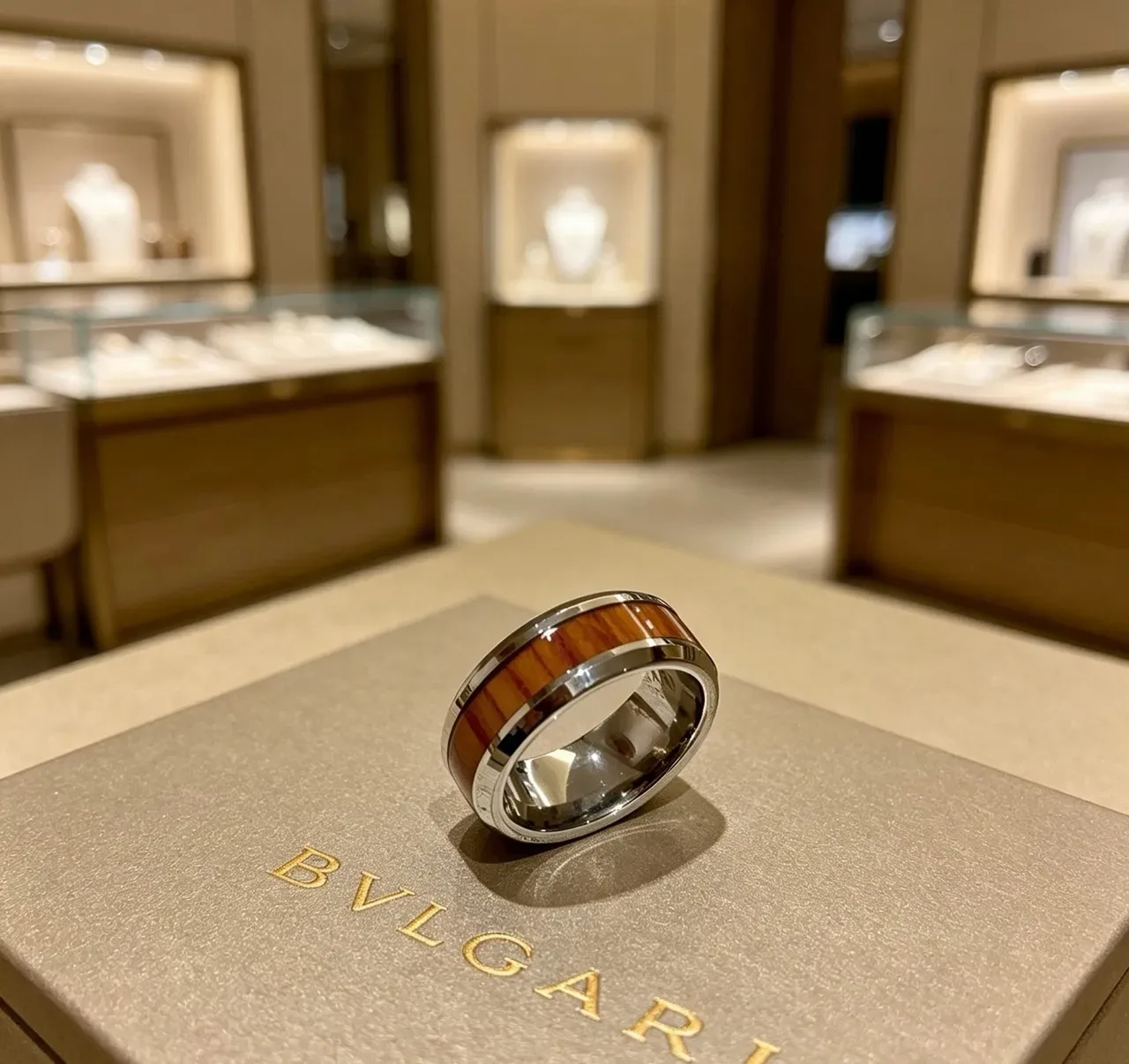 Bvlgari Bague à inlay de bois à large bande 3