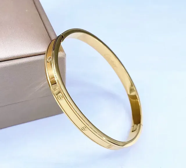 Bracelet Cartier Love Or et Argent Émail Noir 2