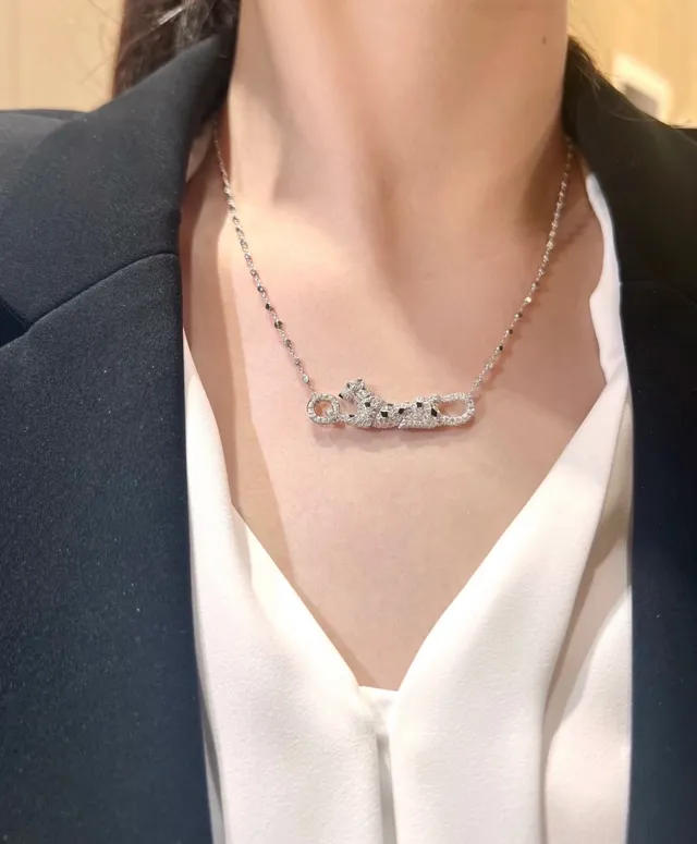 Cartier Panthère diamants et émeraudes panthère collier 9