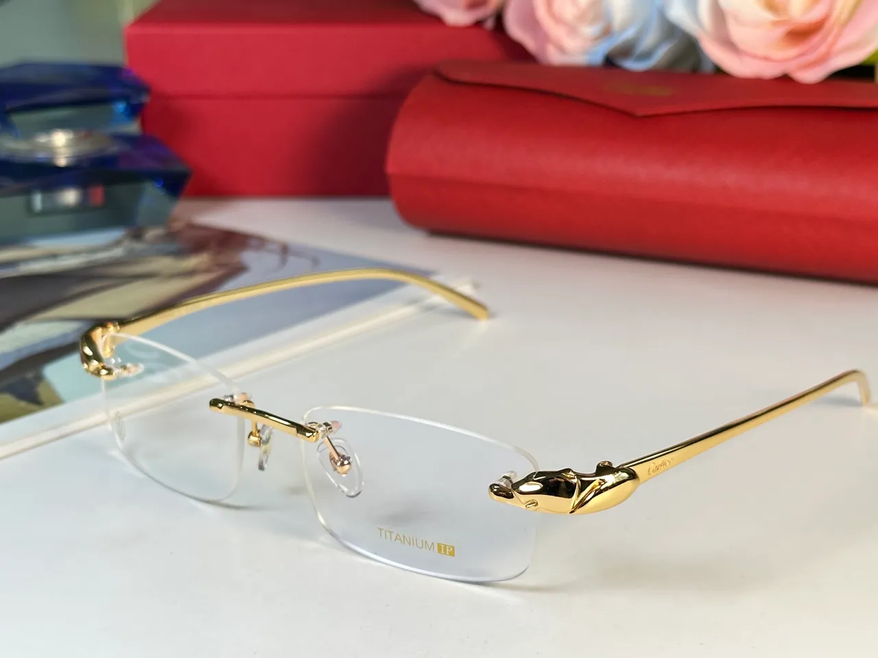 Cartier फ्रेमलेस आयताकार धातु ऑप्टिकल चश्मा 7