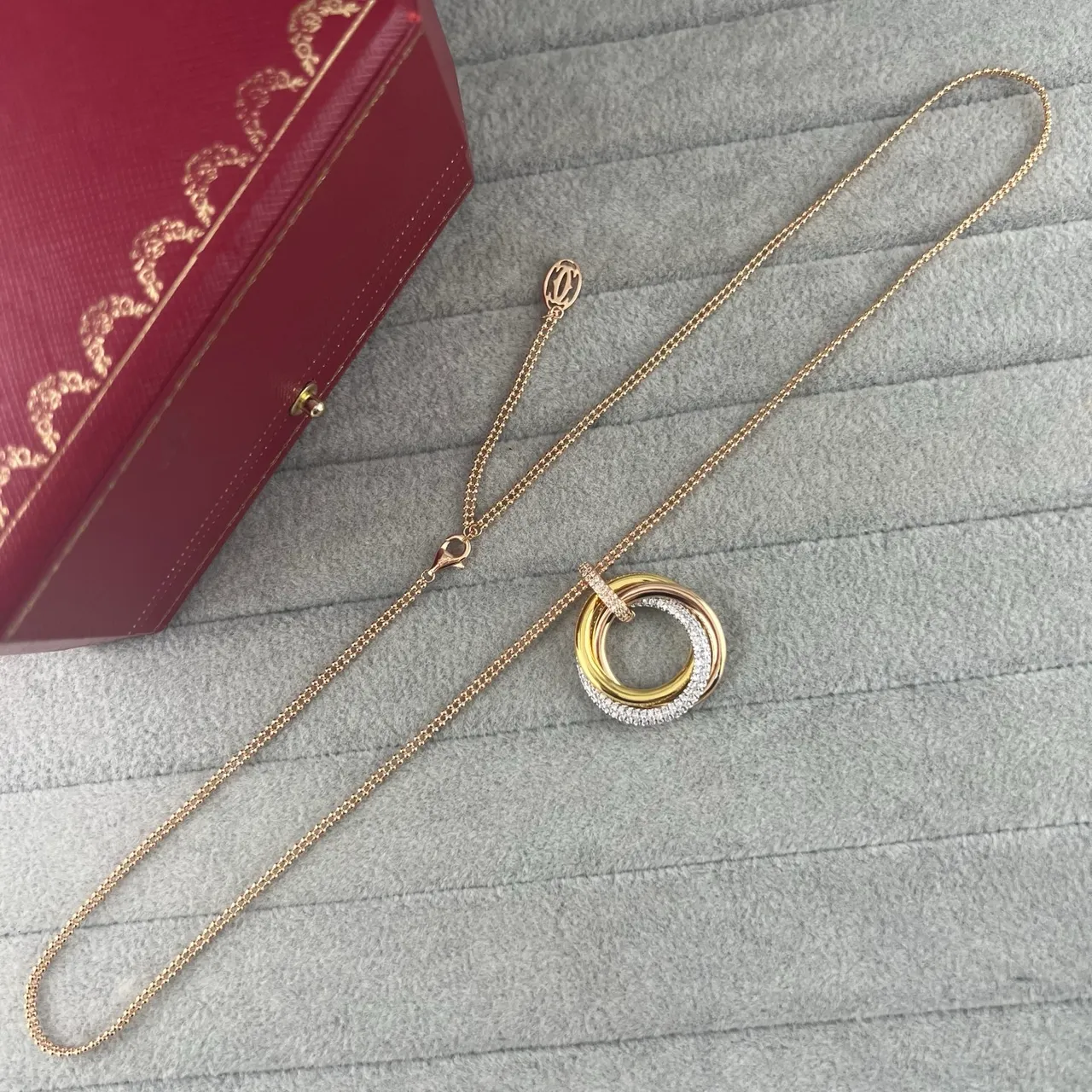 Cartier Trinity ত্রিপল ইন্টারলকিং রিং Pavé হার 6