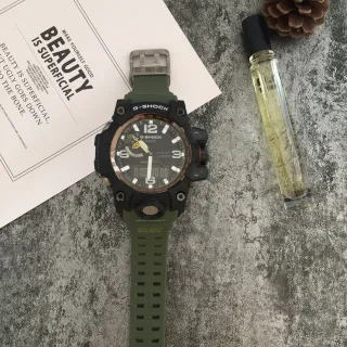 Casio Verde Ejército Negro Rugged Multi-Sensor Resistente a la Lama Reloj