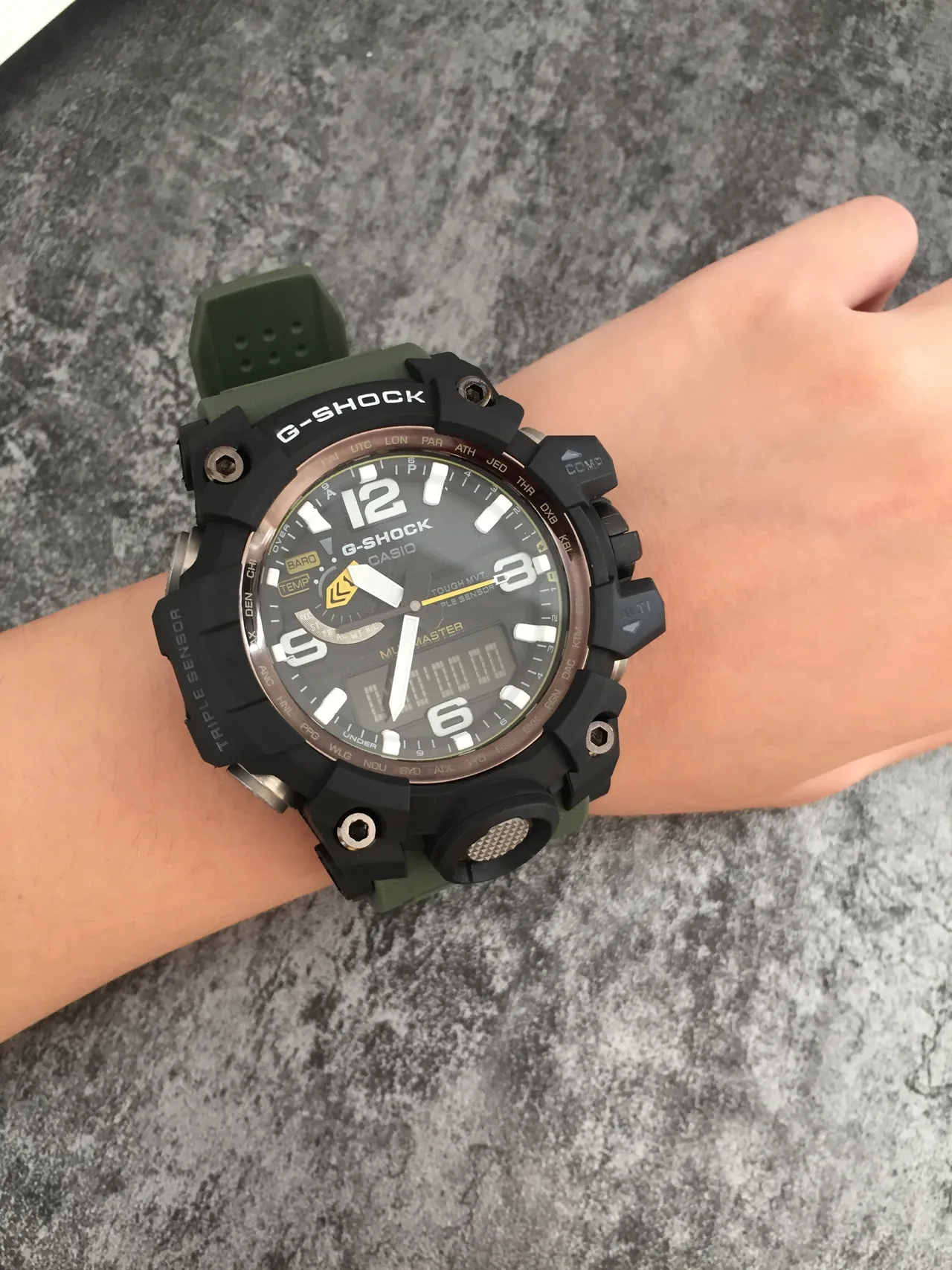 Casio Army Green Black Rugged Multi-Sensor Mud-Resistant Watch 4