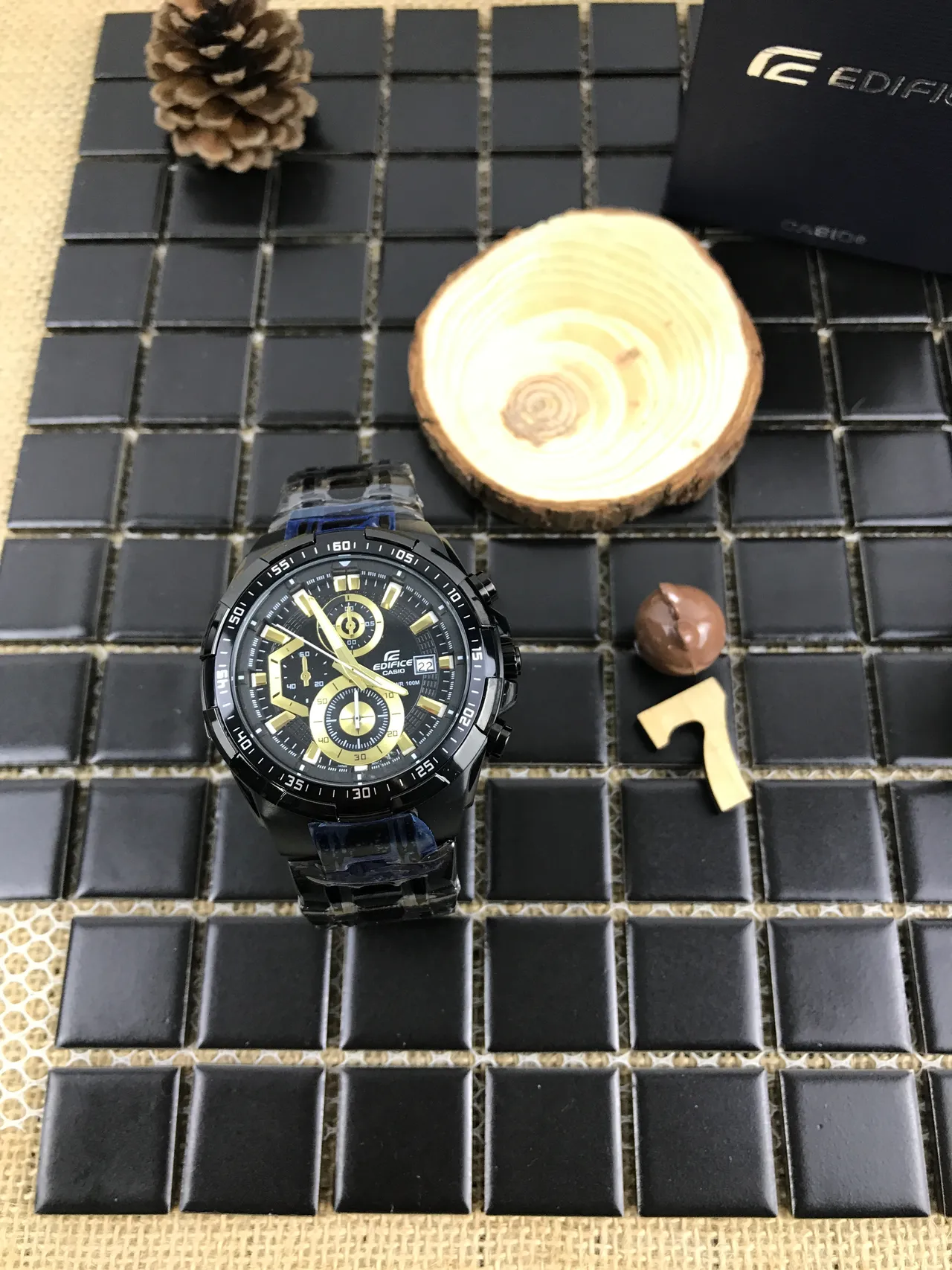 Casio أسود ذهبي مطلي بالأيونات Case مالتي سبديال كرونوغراف ساعة 8