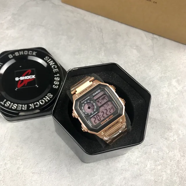 Casio G-Shock DW-5600 Montre Quartz en Acier Inoxydable Teinte Or Rose 4