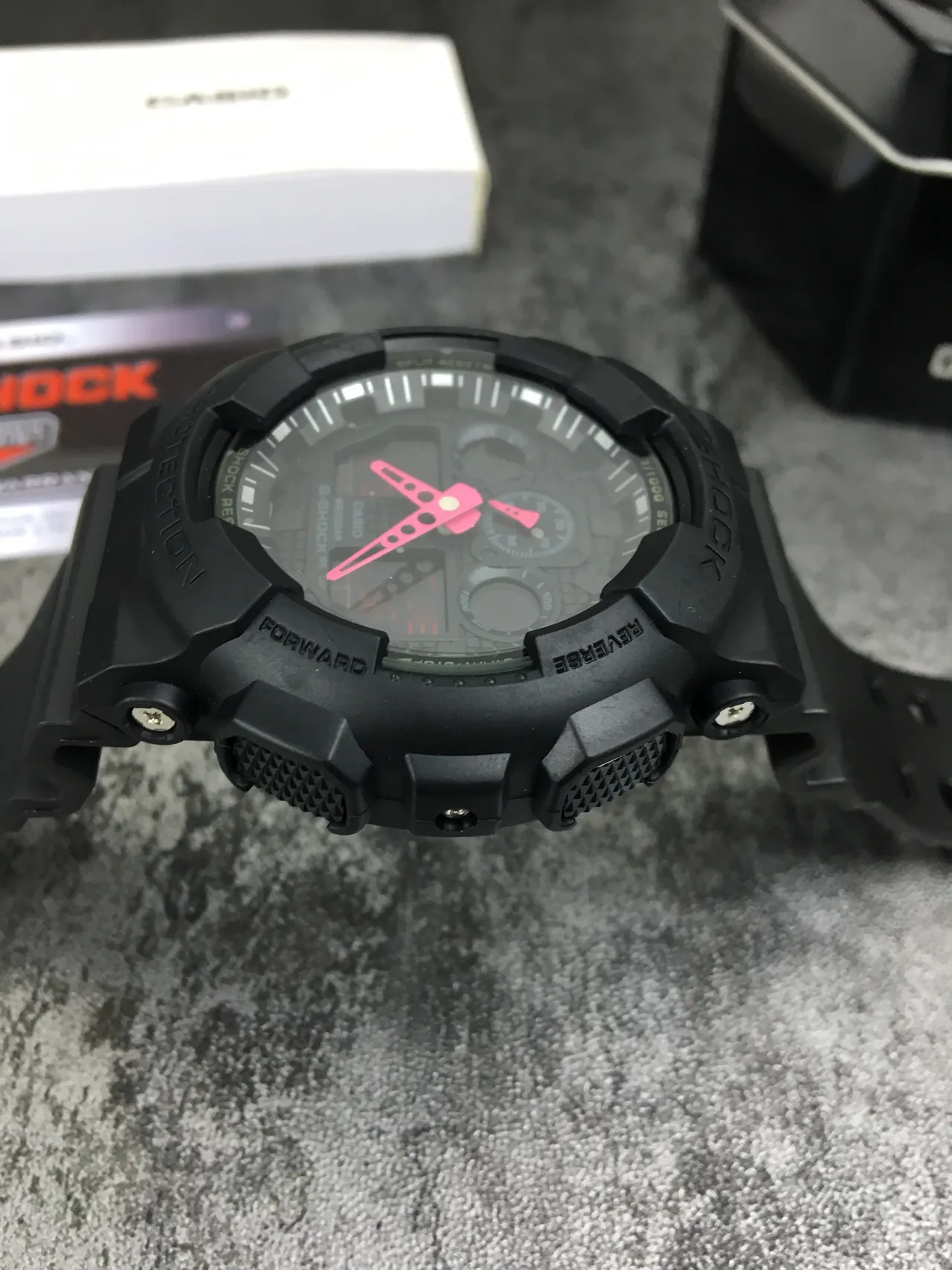 Casio G-Shock GA-100 Noir Rose Construction Résine Mate Mains Analogiques Bold Montre 4