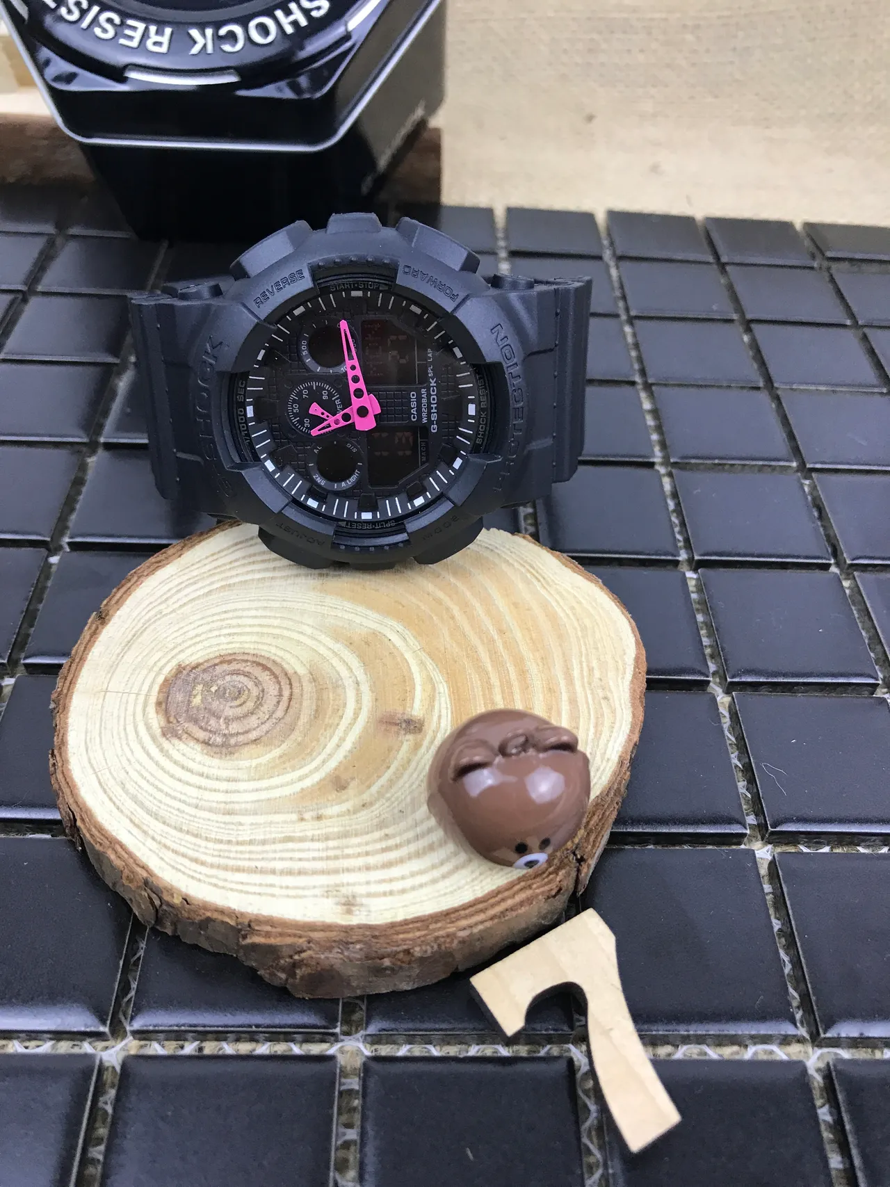 Casio G-Shock GA-100 Noir Rose Construction Résine Mate Mains Analogiques Bold Montre 12