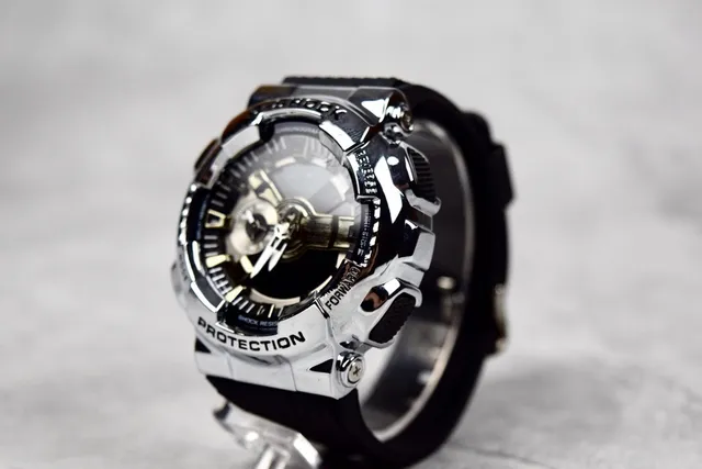 Casio G-Shock Silver Black Metallic Case Analog-Digital Chronograph Watch 8