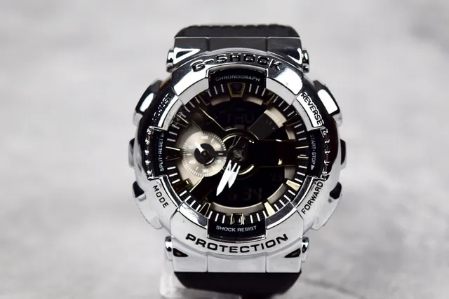 Casio G-Shock Silver Black Metallic Case Analog-Digital Chronograph Watch 9