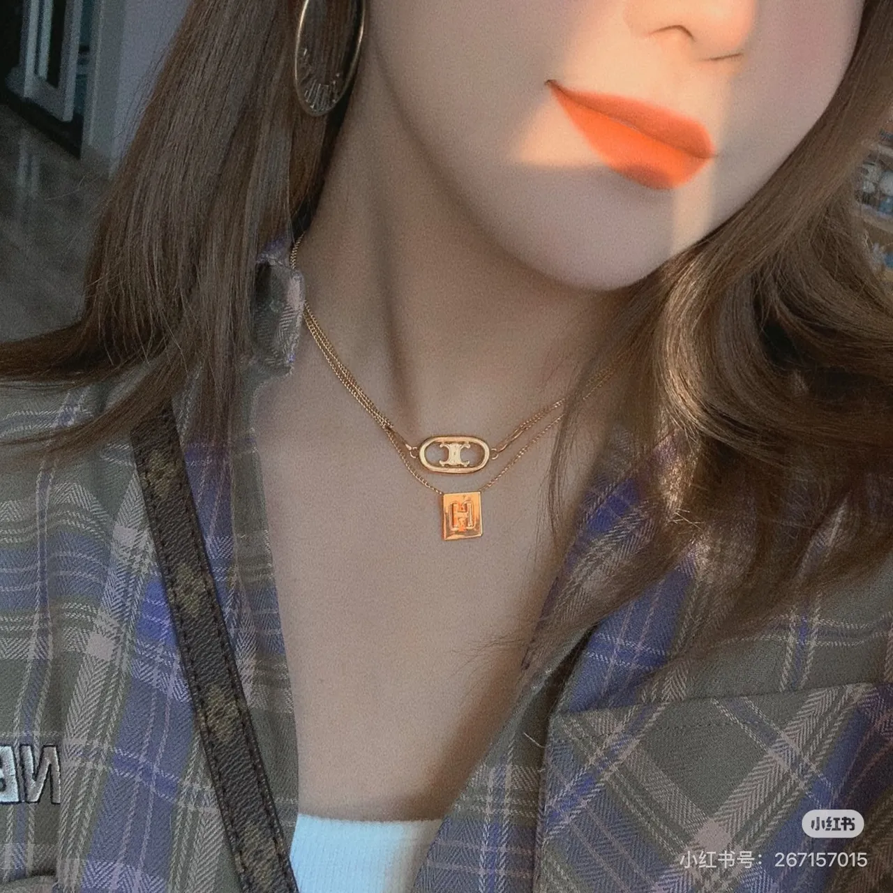 Celine Triomphe Collier Doré Ovale CC Logo 3