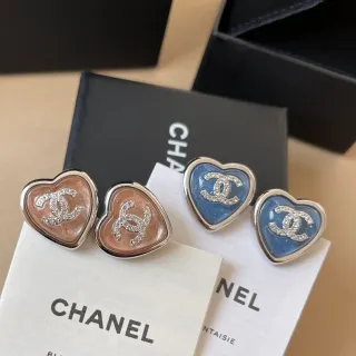 Chanel Bijoux Fantaisie गुलाबी नीली दिल के आकार के इमेल भरे कर्णफूल