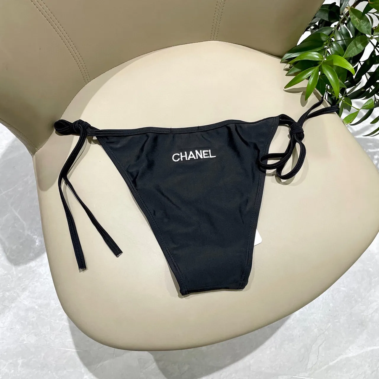 Chanel Black White Halter Triangle Top Side-Tie Bottoms Swimwear 12