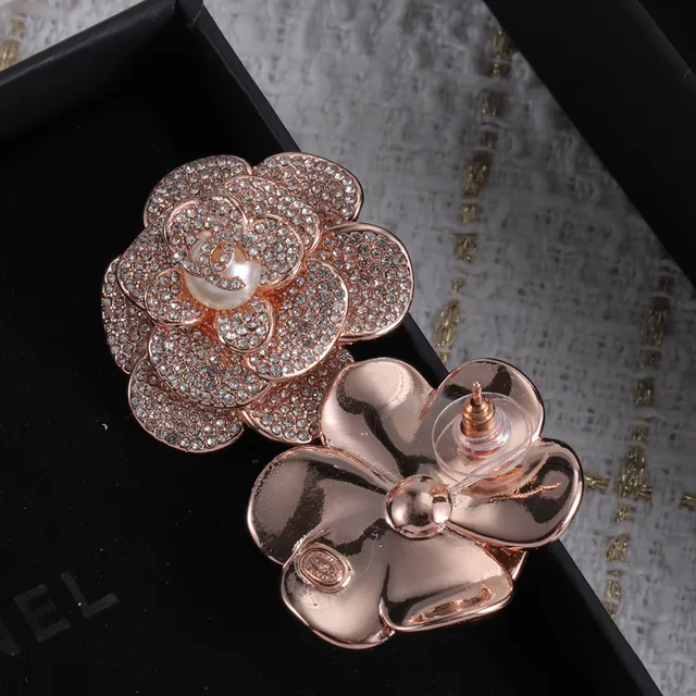 Chanel Camellia Broche Pavé-Crystal Pérola-Centro Metal Múltiplos Tons Broches 4
