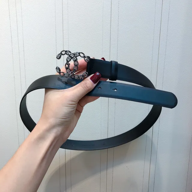Chanel CC Belt أسود فضي ناعم مزين بالكريستال إطار interlocking حزام جلد 2