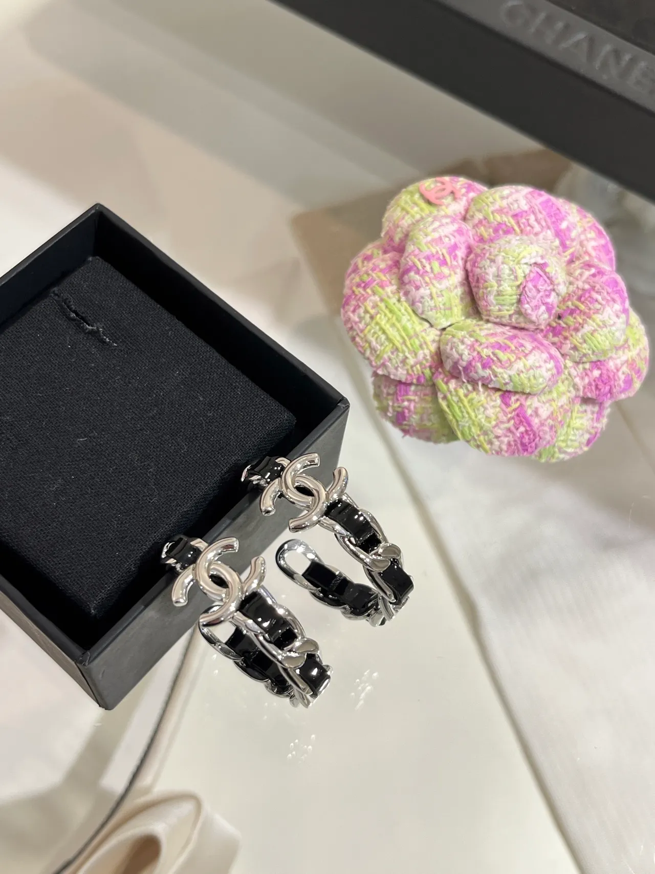 Chanel CC Chain Black Silver Logo Earrings 8