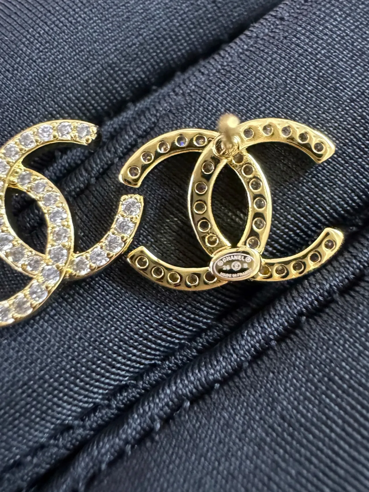 Chanel CC Gold Black Pavé-Crystal Interlocking Logo Earrings 4