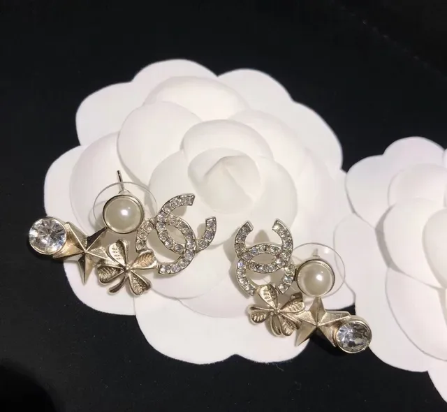 Chanel CC Logo Camellia Earring Silver White Interlocking Pavé Crystal Detailing Earrings 5