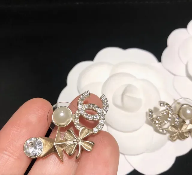Chanel CC Logo Camellia Earring Silver White Interlocking Pavé Crystal Detailing Earrings 6