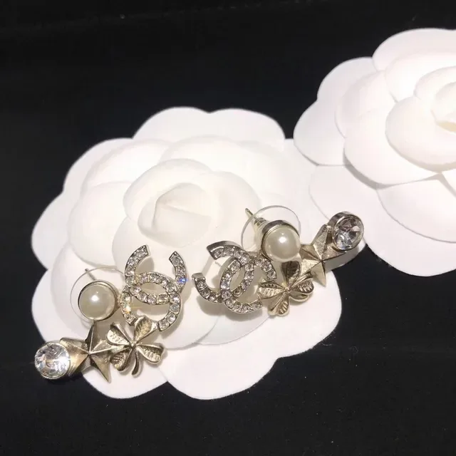 Chanel CC Logo Camellia Earring Silver White Interlocking Pavé Crystal Detailing Earrings 7