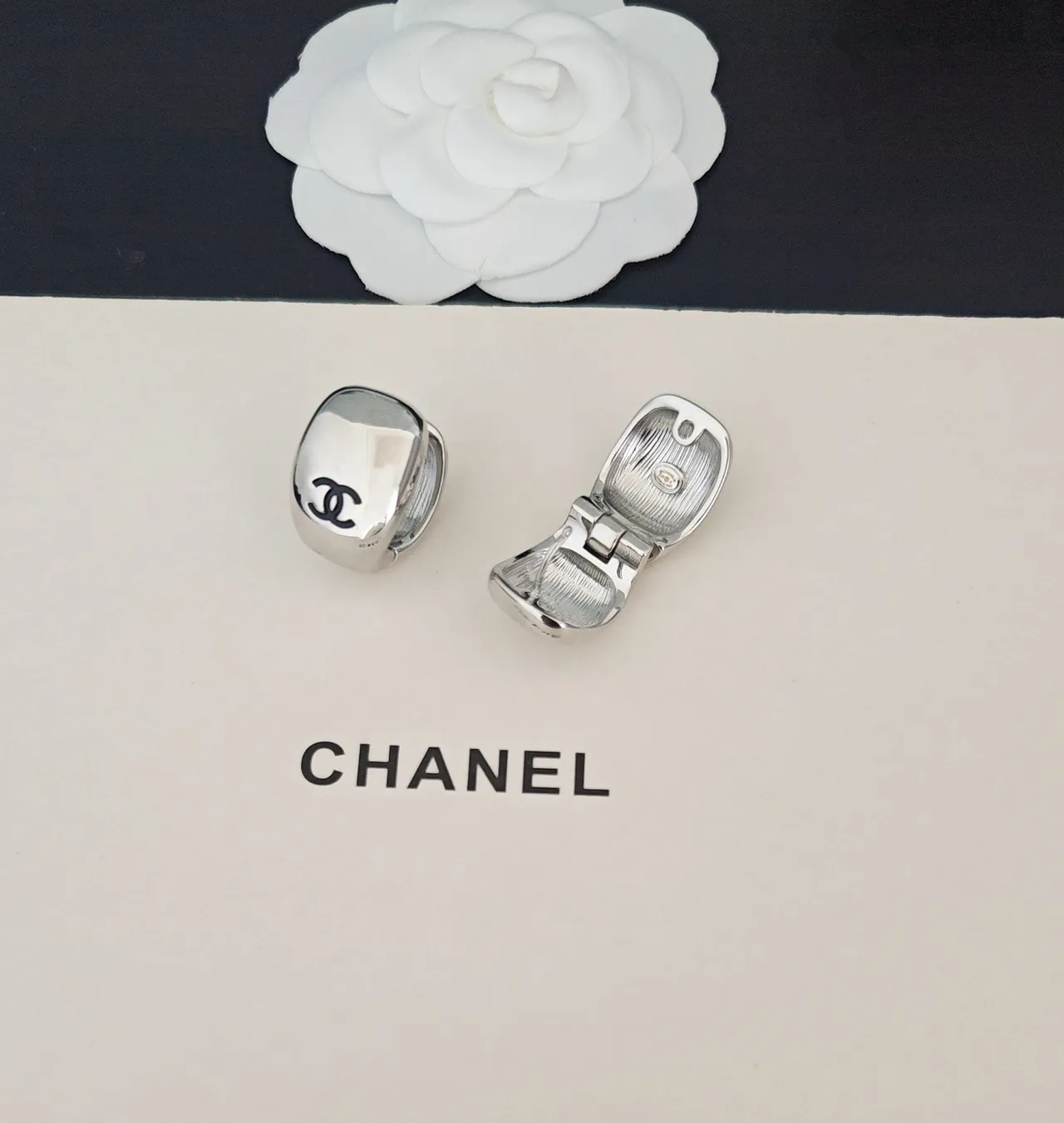 Chanel CC Logo Polished Silver Clip-On Earrings 3