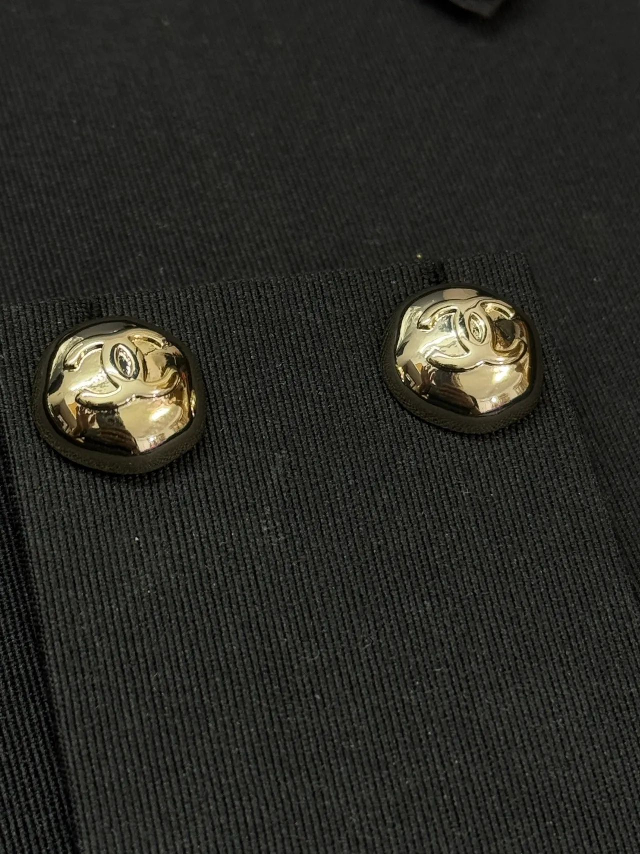 Chanel CC Logo Stud Gold Black Round Domed Earrings 2