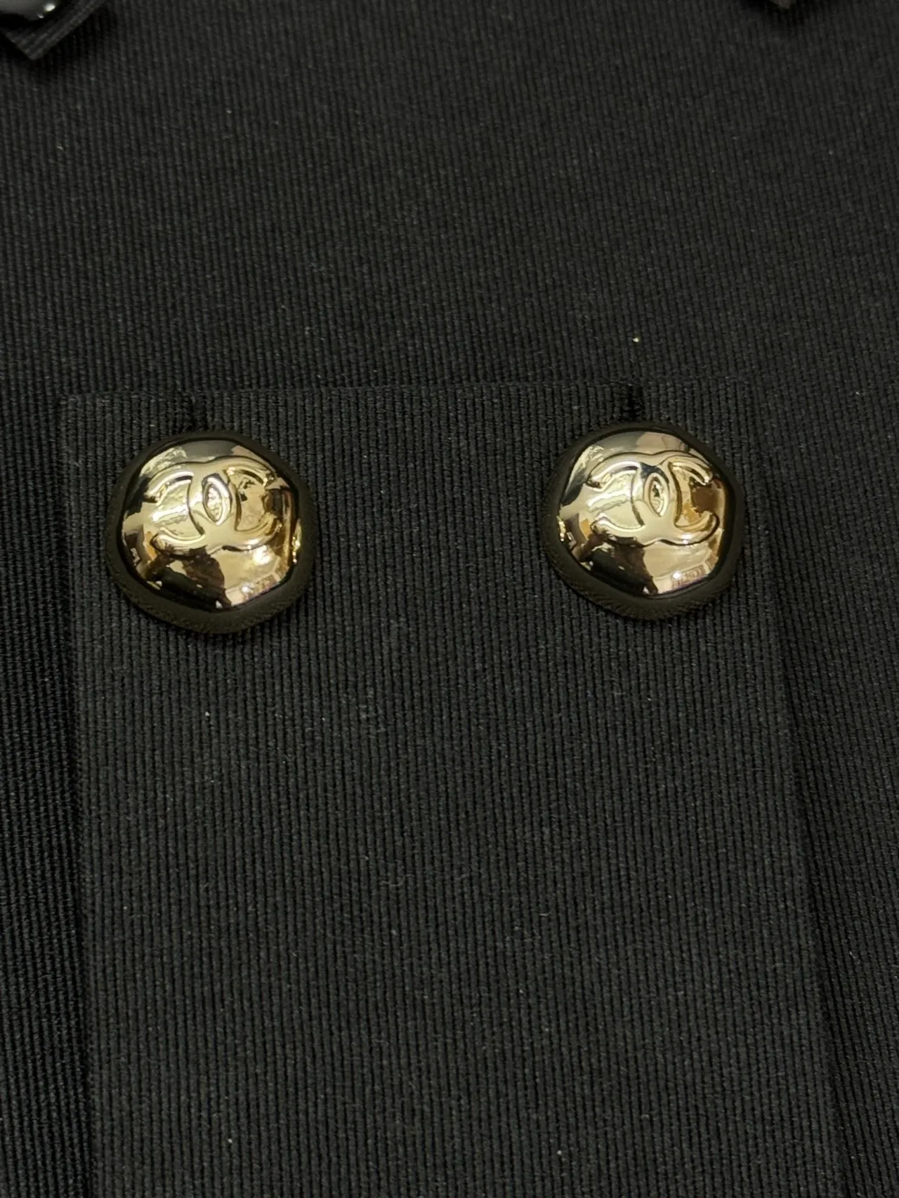 Chanel CC Logo Stud Gold Black Round Domed Earrings 3