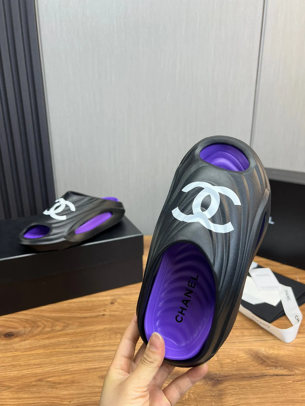Chanel CC Slide Black and Purple Slippers 5