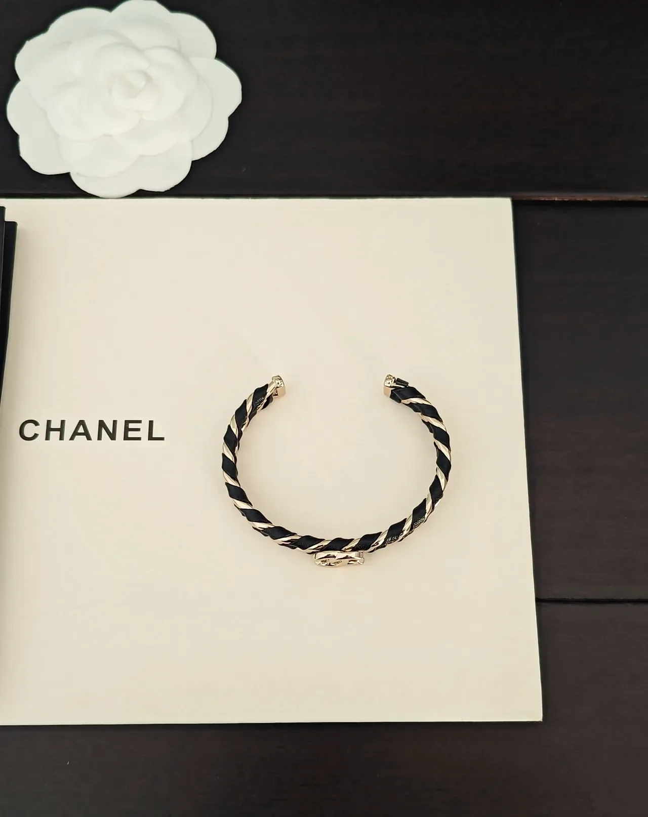 Chanel Bracelet Chaîne Noire Or Enlacements Cuir 6