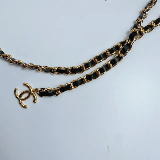 Chanel Charm Belt Gold and Black Fashion Belt Bag 2