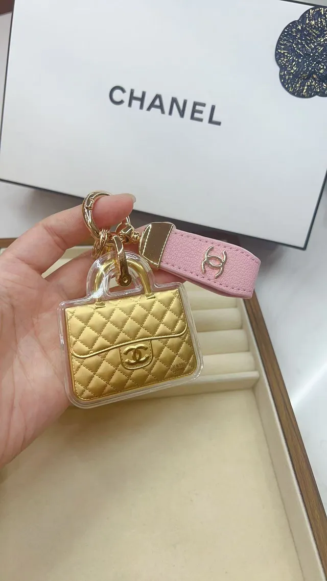 Chanel Classic Flap Gold Pink sac à main matelassé 6