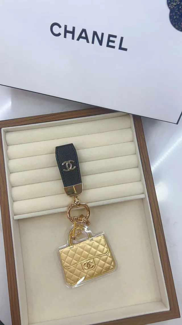 Chanel Classic Flap Gold Pink sac à main matelassé 8