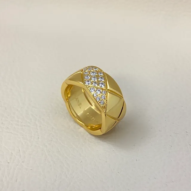Chanel Coco Crush Quilted Pavé Diamond Wide Band Rings 6