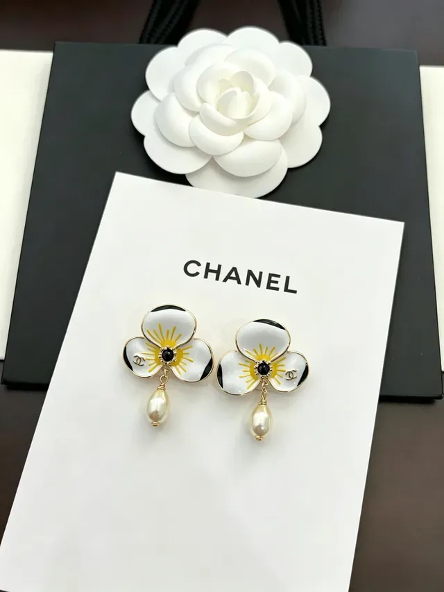 Chanel Floral Enamel and Pearl Drop Earrings 5