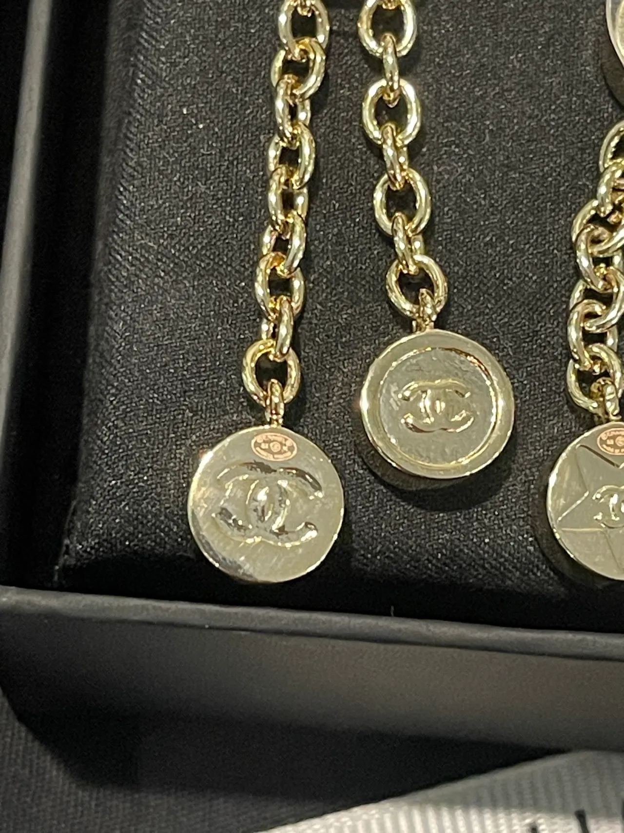 Chanel Gold Black Chain-Link Drop Enamel Circles Earrings 2