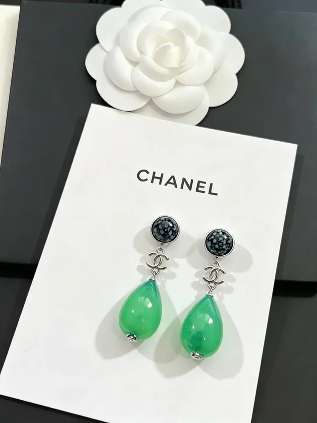 Chanel Green Black Teardrop Pendant Speckled Stone Top Earrings 9
