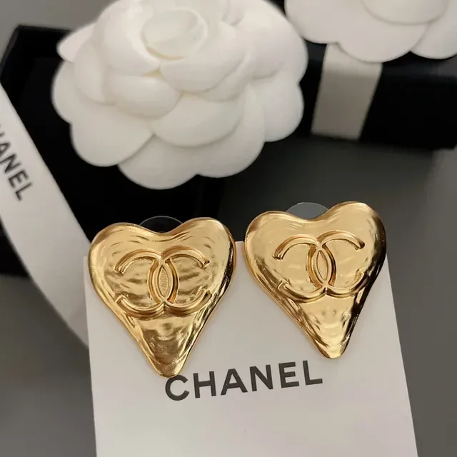 Chanel Heart CC Brincos Oro-Tone 4