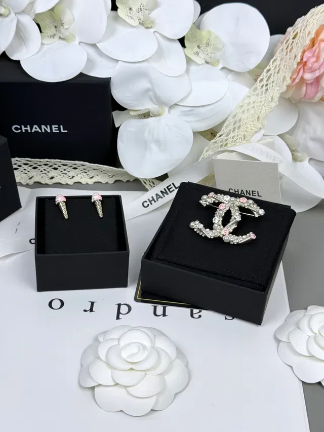 Chanel Ice Cream Cone Enamel Stud Earrings 7