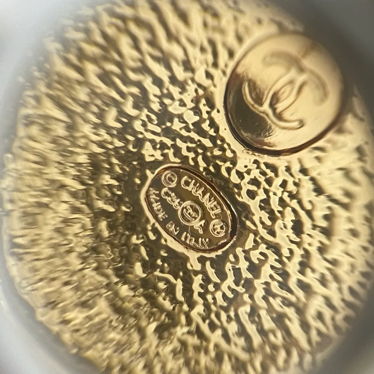 Chanel Les Beiges Brilho saudável Creme gel compacto preto e dourado bolsa 2