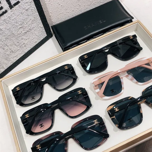 Chanel Oversized Square Gradient Sunglasses 4