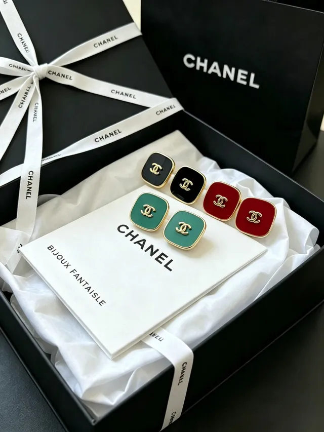 Chanel Red Enamel Square CC Logo Stud Earrings 2
