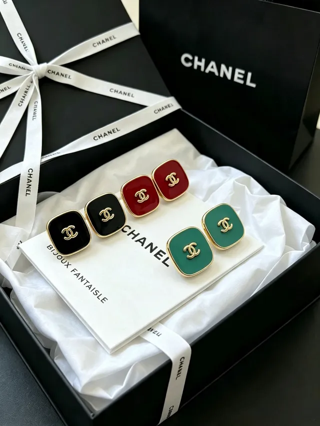 Chanel Red Enamel Square CC Logo Stud Earrings 3