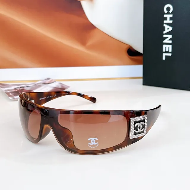 Chanel Shield Black Brown Wraparound Glossy Acetate Sunglasses 6