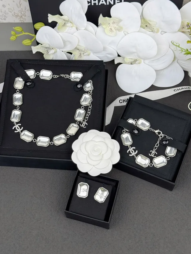 Chanel Silver White Geometric Resin Plaques Polished Metal Bracelet 2