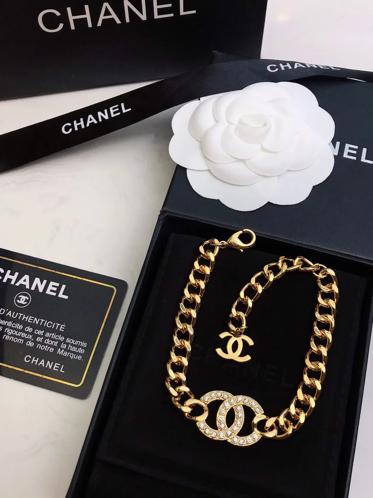 Chanel Bracelet Triple CC Chaîne Curb Cristal Ton Or 7