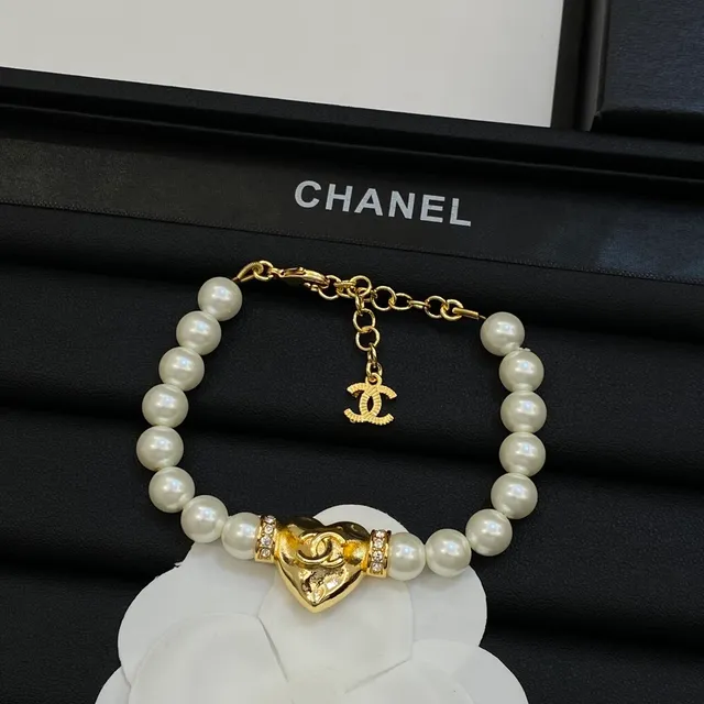 Chanel White Gold Pearl Strand Heart Charm Bracelet 2