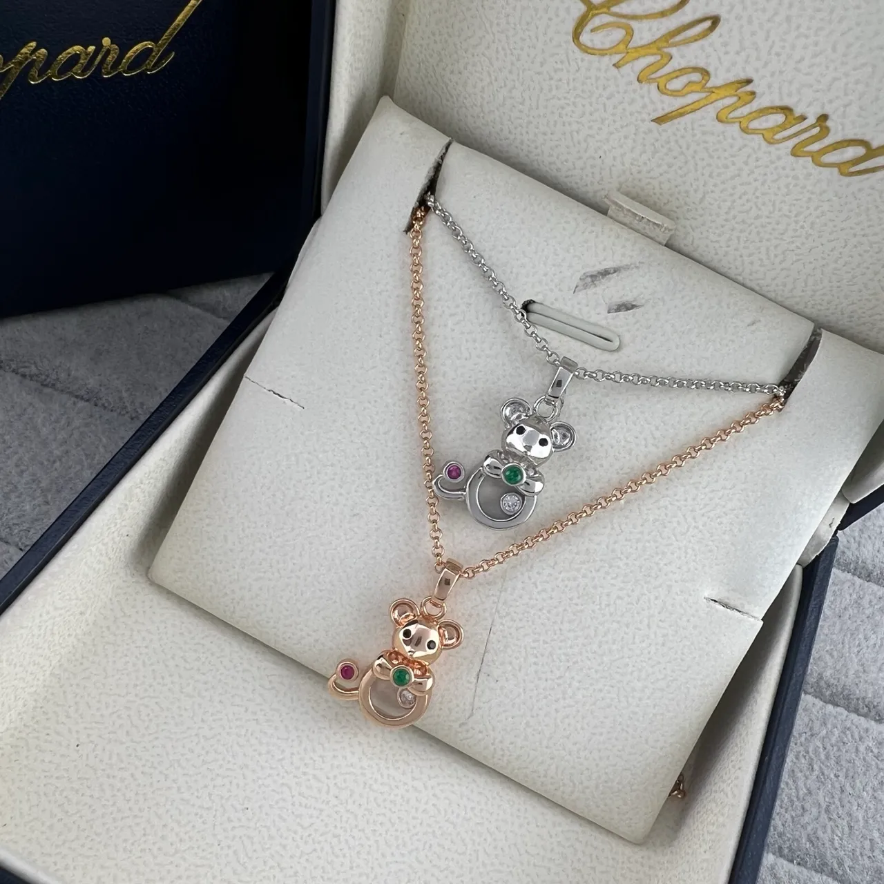 Chopard Happy Bear Gold Silver Pendant Gem-Set Details Necklace 6