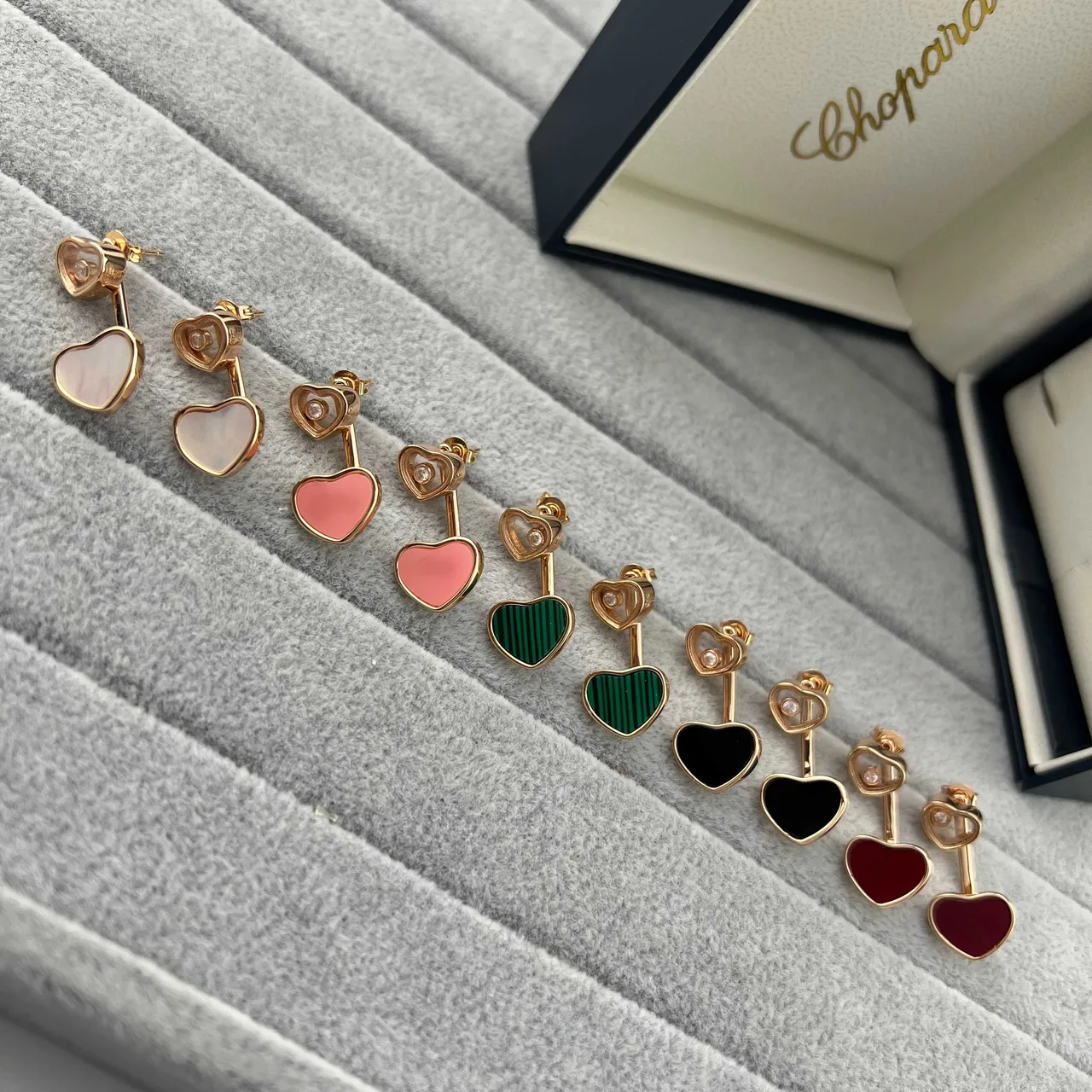 Chopard Cœurs Heureux Or Multicolore Motif Double Cœur Mobile Boucles d'oreilles Diamantées 9