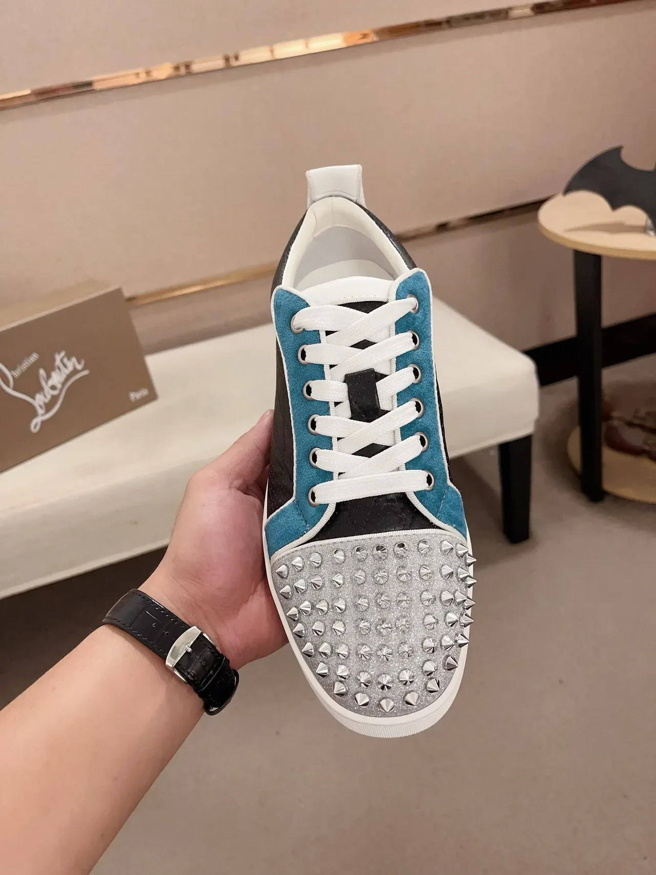 Christian Louboutin Lou Spikes Baskets Lifestyle Noirs Turquoise Argent Cloutés 2